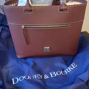 Dooney tote